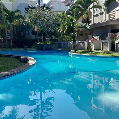 Lovely 4 Bed Townhouse With Common Swimming Pool Grand Baie Extérieur photo